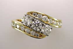 Selling Your Diamond Jewelry - Different Diamond Buyers